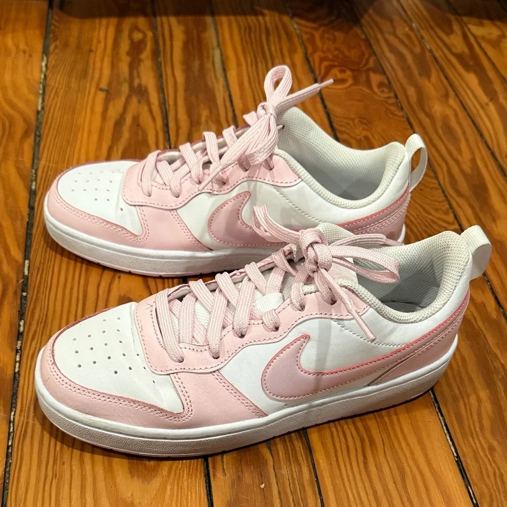 Nike Women's White and Light Pink Low-Top Sneakers - Picture 1 of 5